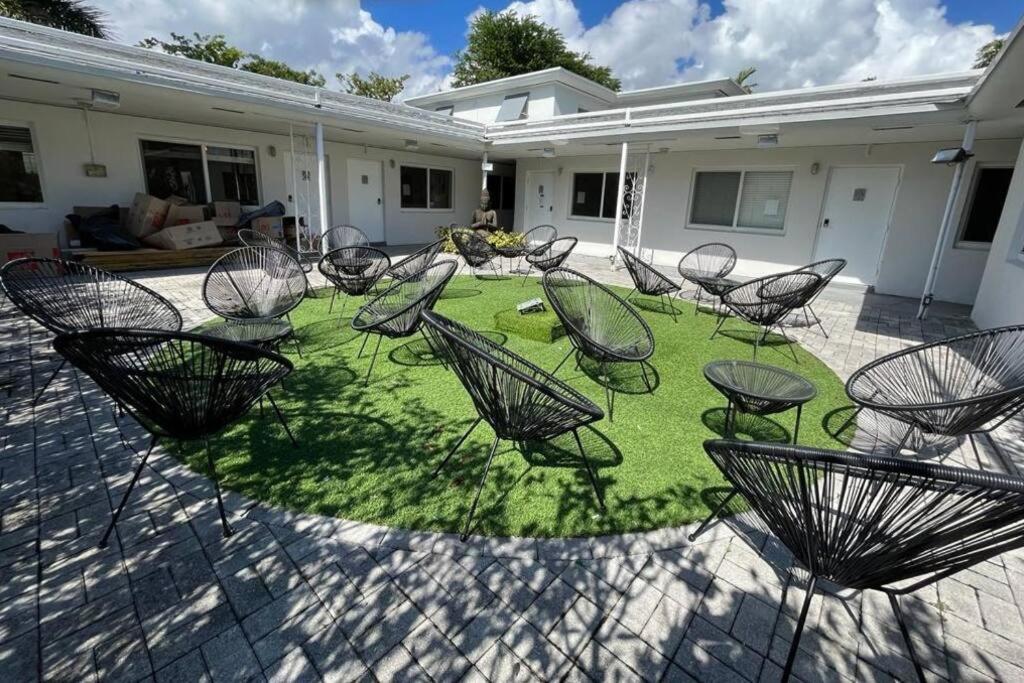 Wonderful Studio Residence 15 Min From The Beach Маями Екстериор снимка